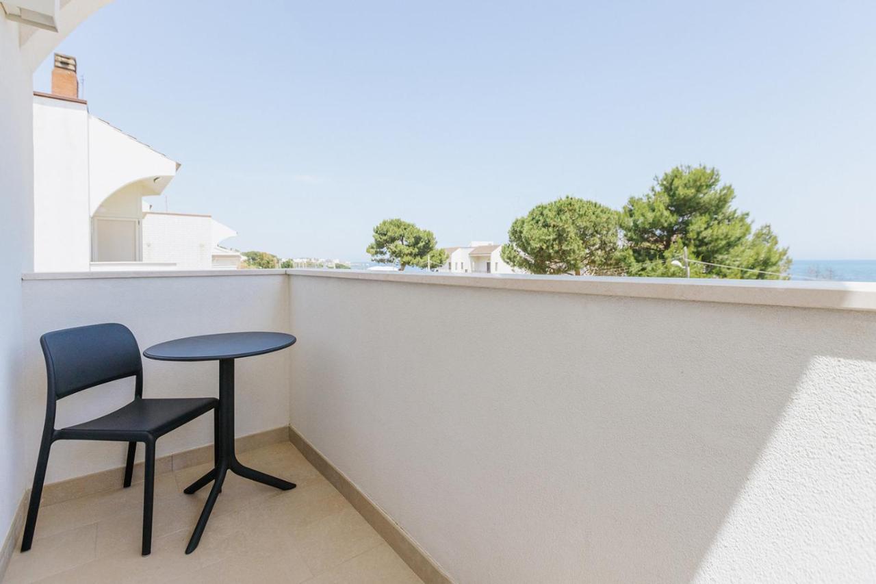 Apulia Blue Apartements & B&B Bari Exterior foto